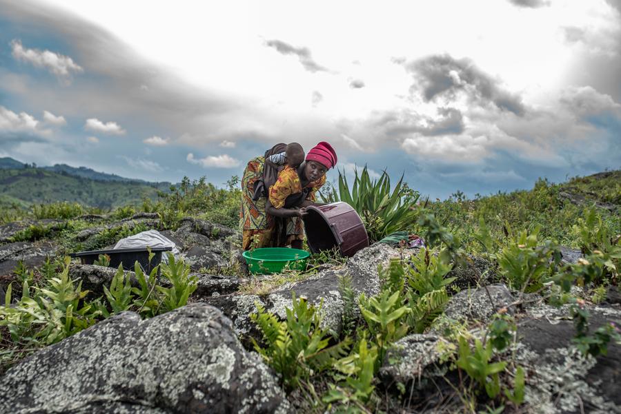 Women's light pierces darkness of war, UN expert