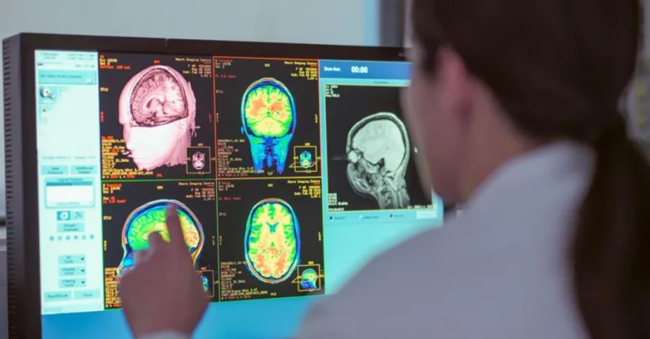 Adolescence lasts into 30s - new study shows