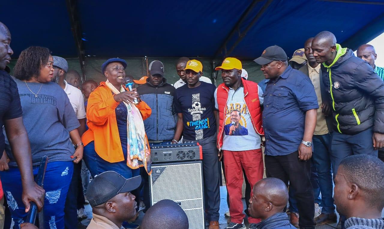 Ruth Odinga donates public address system Kibra group