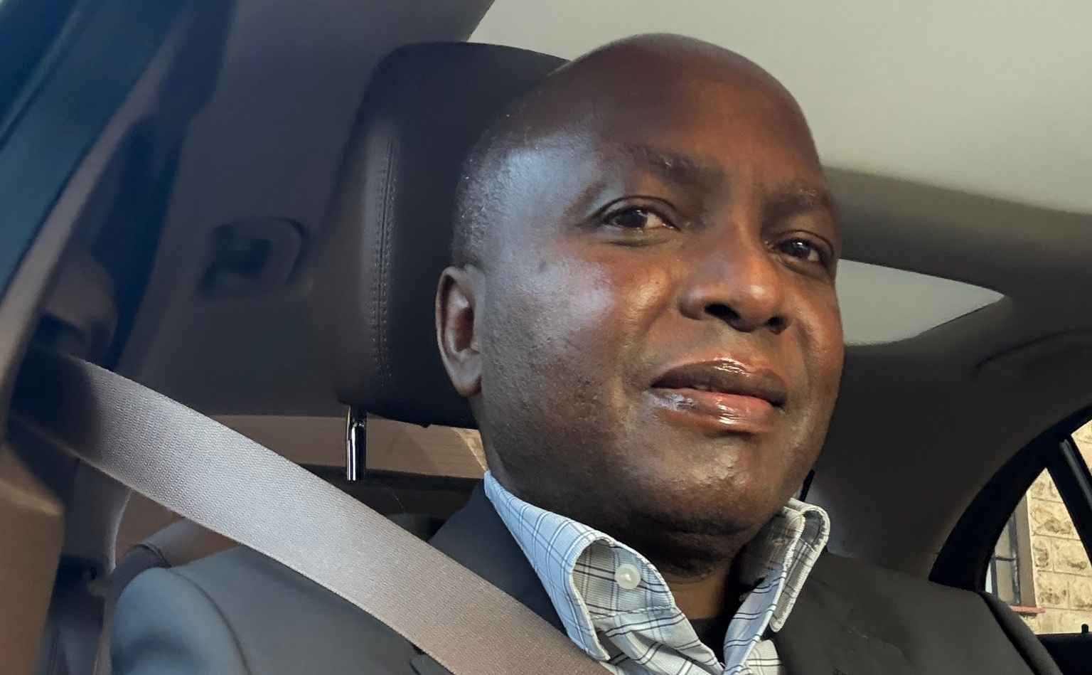 Lawyer’s Description of a Man Whose Bills Are Paid by Wife’s Parents