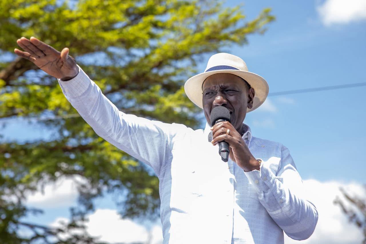 Don't give me orders here! Ruto teases MCA in Makueni
