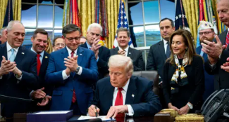 Trump celebrates as Democrats face fallout from end of shutdown