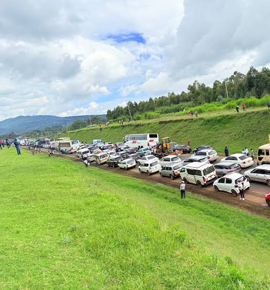 KeNHA's advisory ahead of Rironi-Mau Summit launch