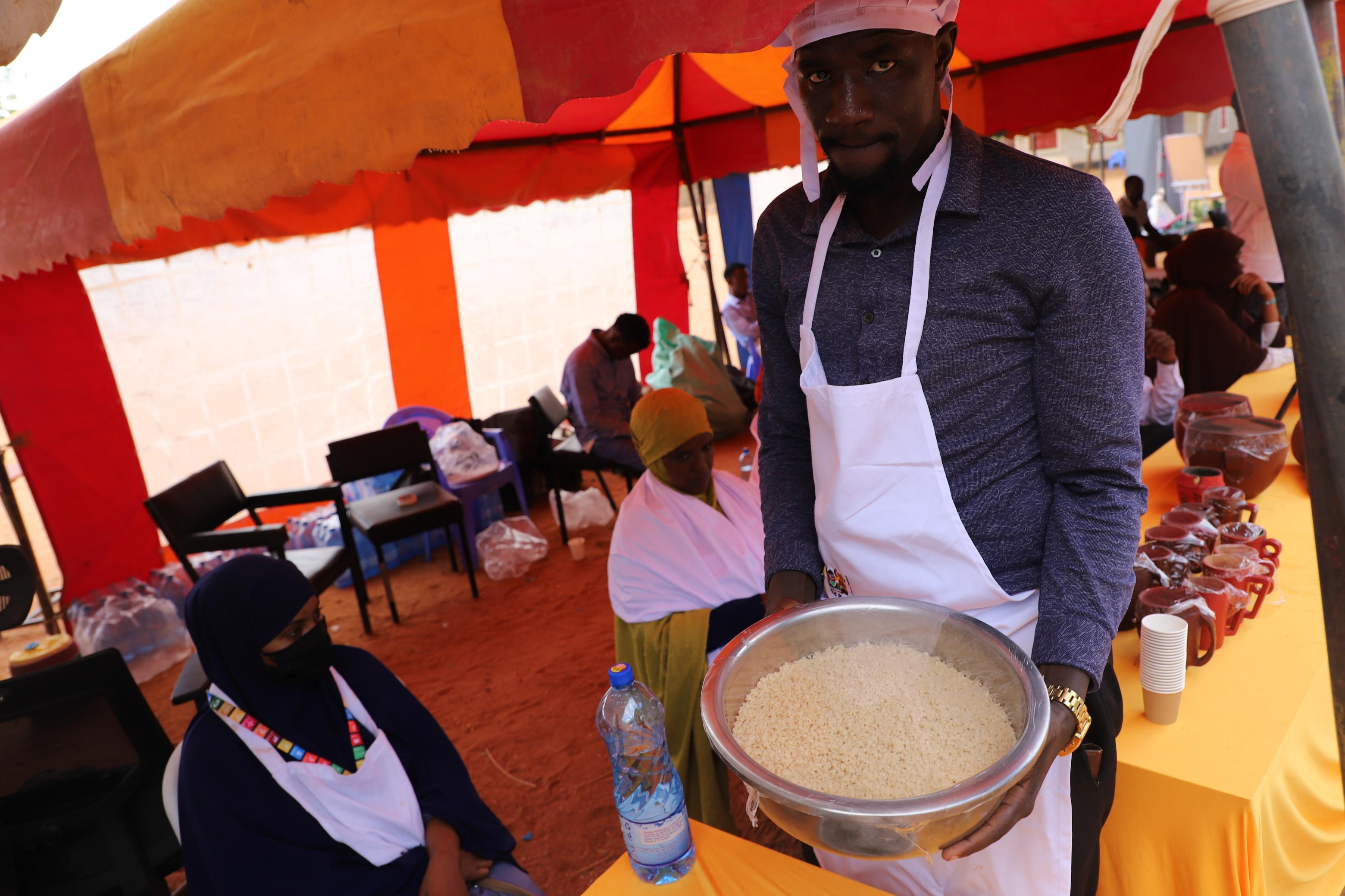 Dadaab food fair brings refugees and host communities together
