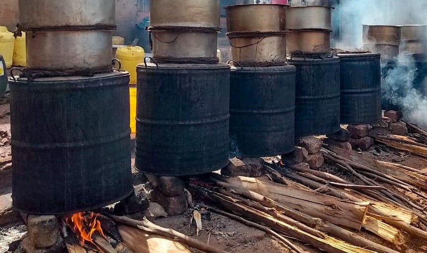 Police recover 2,000 litres of Kangara, 40 litres of Chang’aa in Kisii
