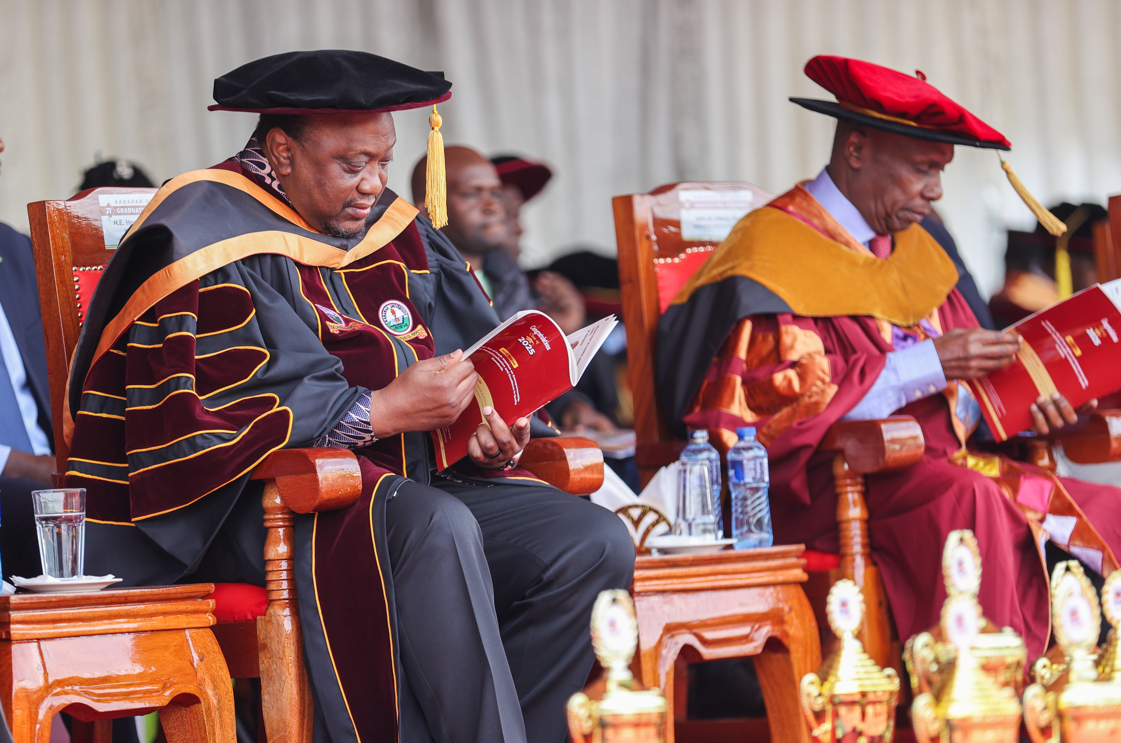Position Kenya on innovation world map, Uhuru urges graduands