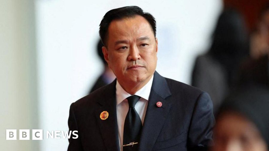 Thai PM dissolves parliament to 'return power to people'