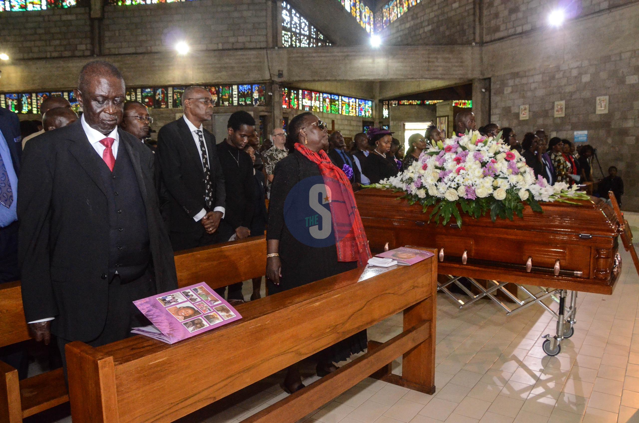 [PHOTOS] Family, friends gather for Beryl’s memorial