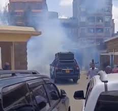 Police apologise after tear gas on worshippers