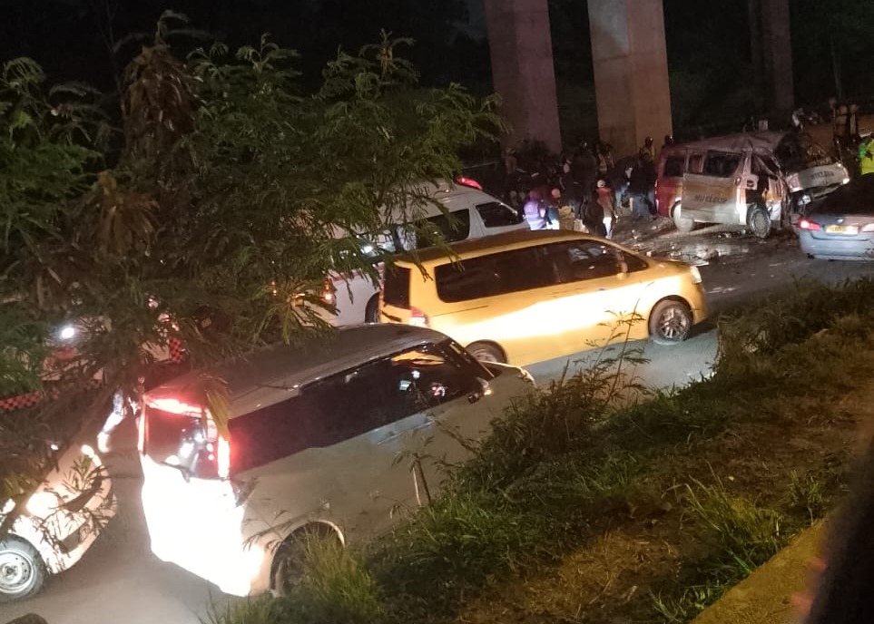 Matatu overturns at Museum Hill Roundabout