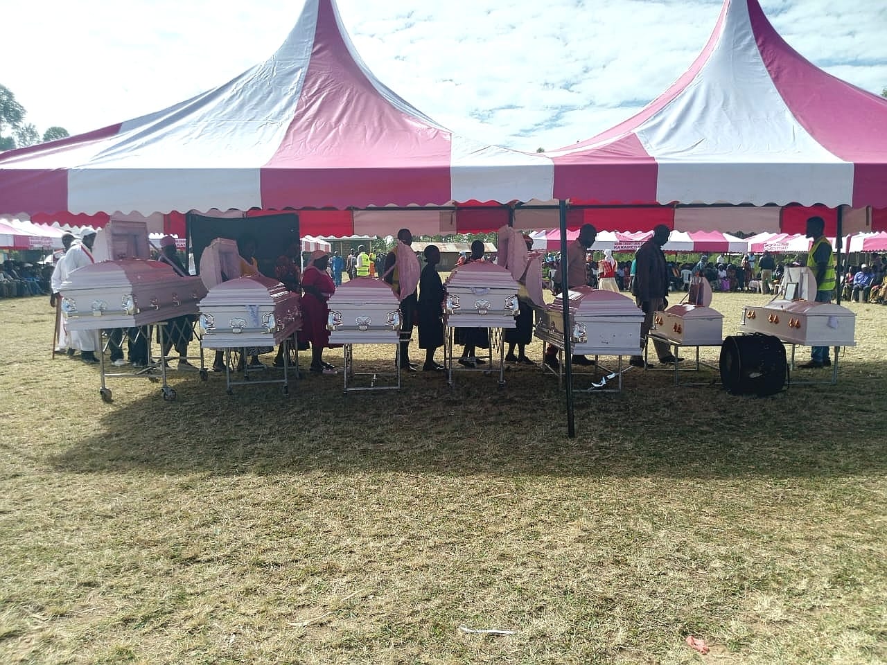7 family members who died in Kijabe crash buried