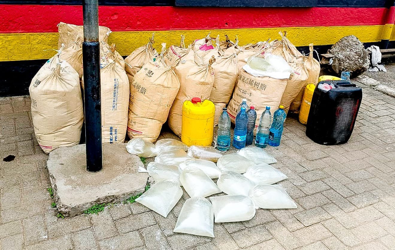 Suspect arrested as police seize 800 litres of chang'aa in Majengo