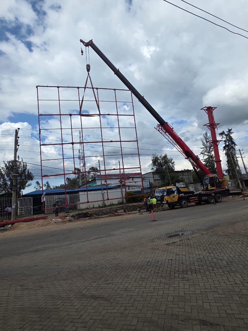 County targets Lang’ata Road in fresh crackdown on illegal billboards