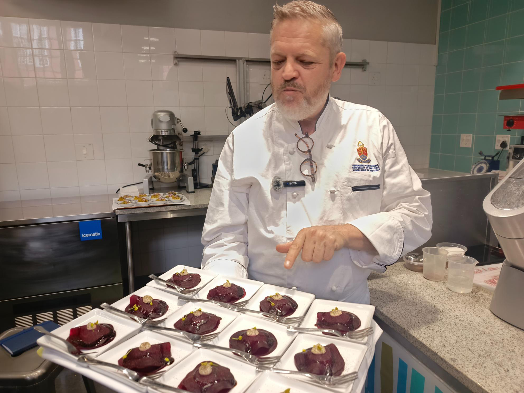 African scientists turn to edible insects to boost food security