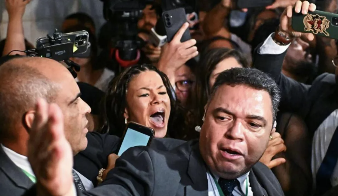 Chaos in Brazil Congress during push to cut Bolsonaro's sentence
