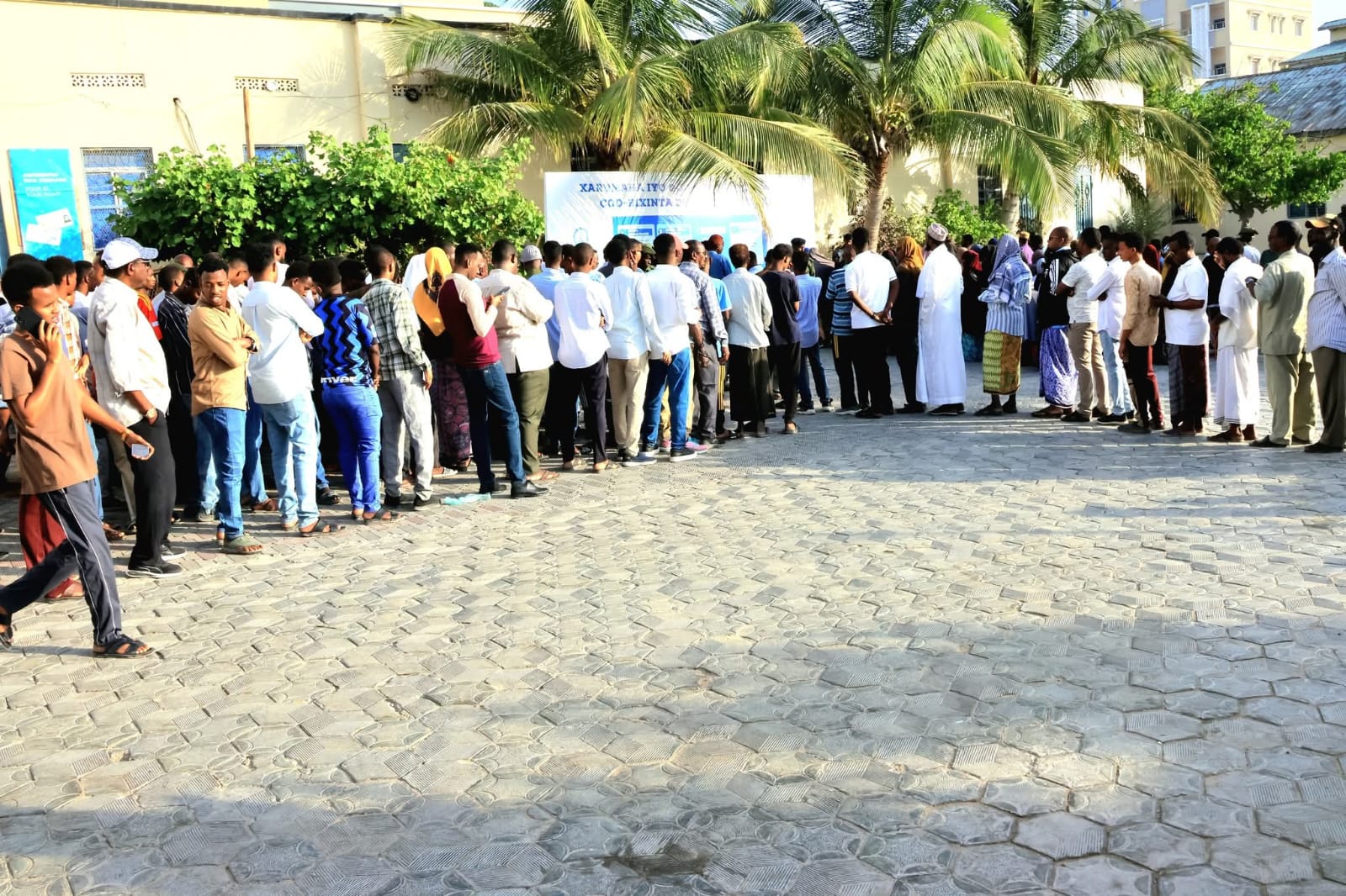 Mogadishu begins historic local council elections