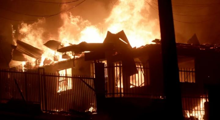 Chile declares 'state of catastrophe' over deadly wildfires