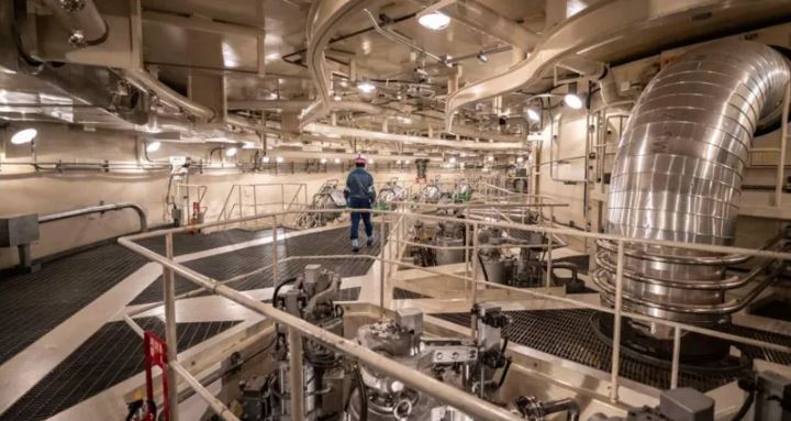 Japan restarts world's largest nuclear plant