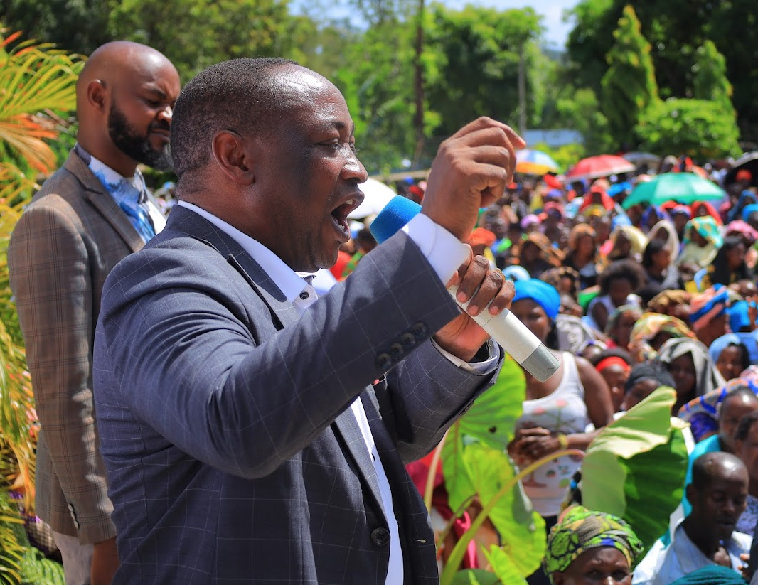 Azimio parties turn on Junet over Uhuru remarks
