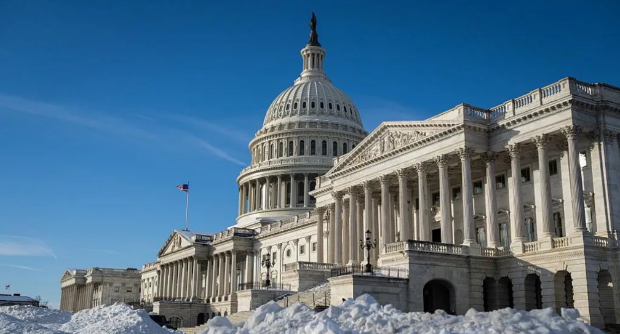 US government partially shuts down despite last minute deal
