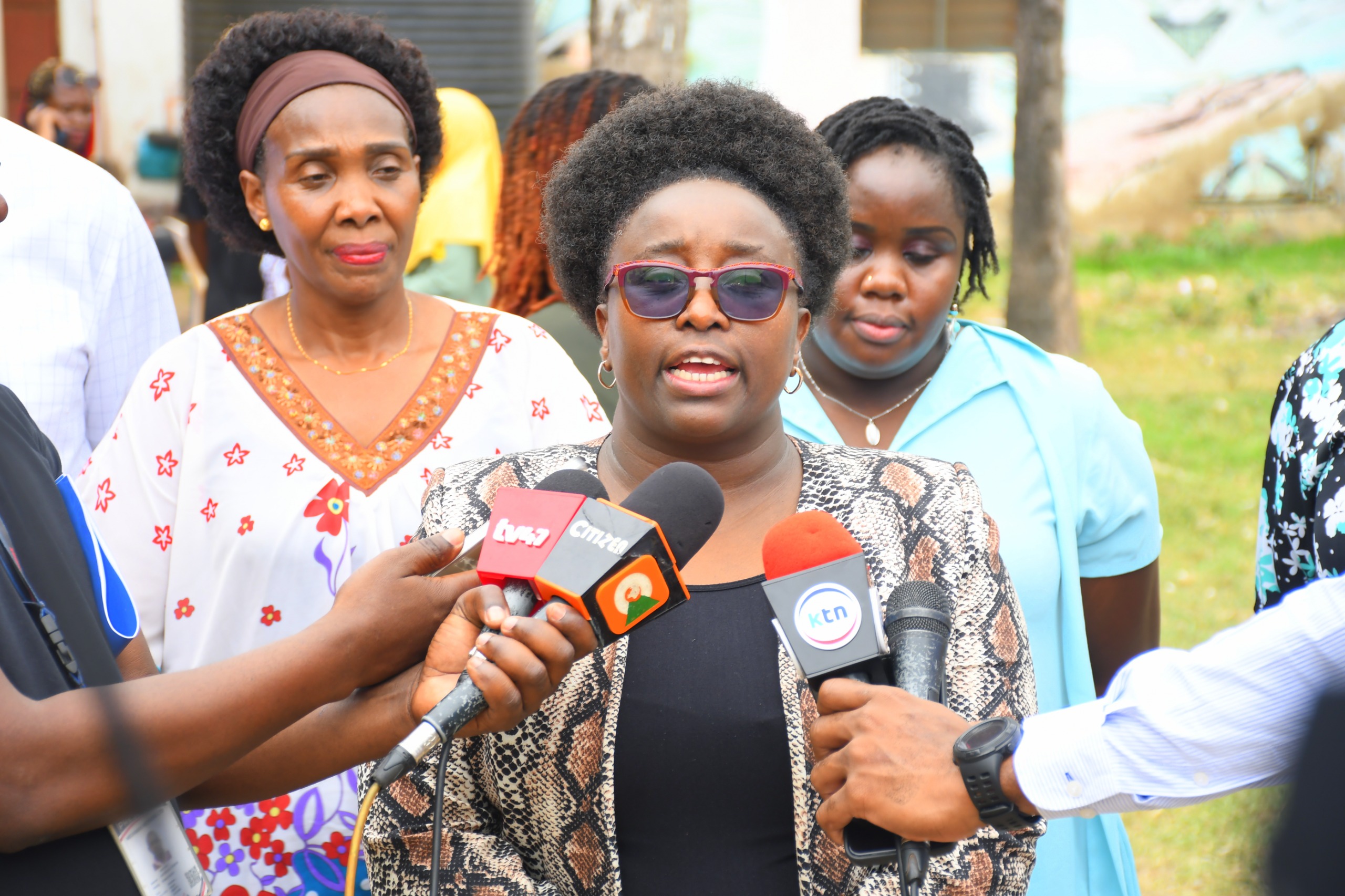 Domestic workers call on government to help curb abuse, unclear contracts