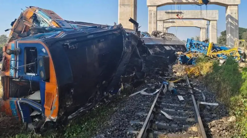 At least 22 dead as crane collapses onto train in Thailand