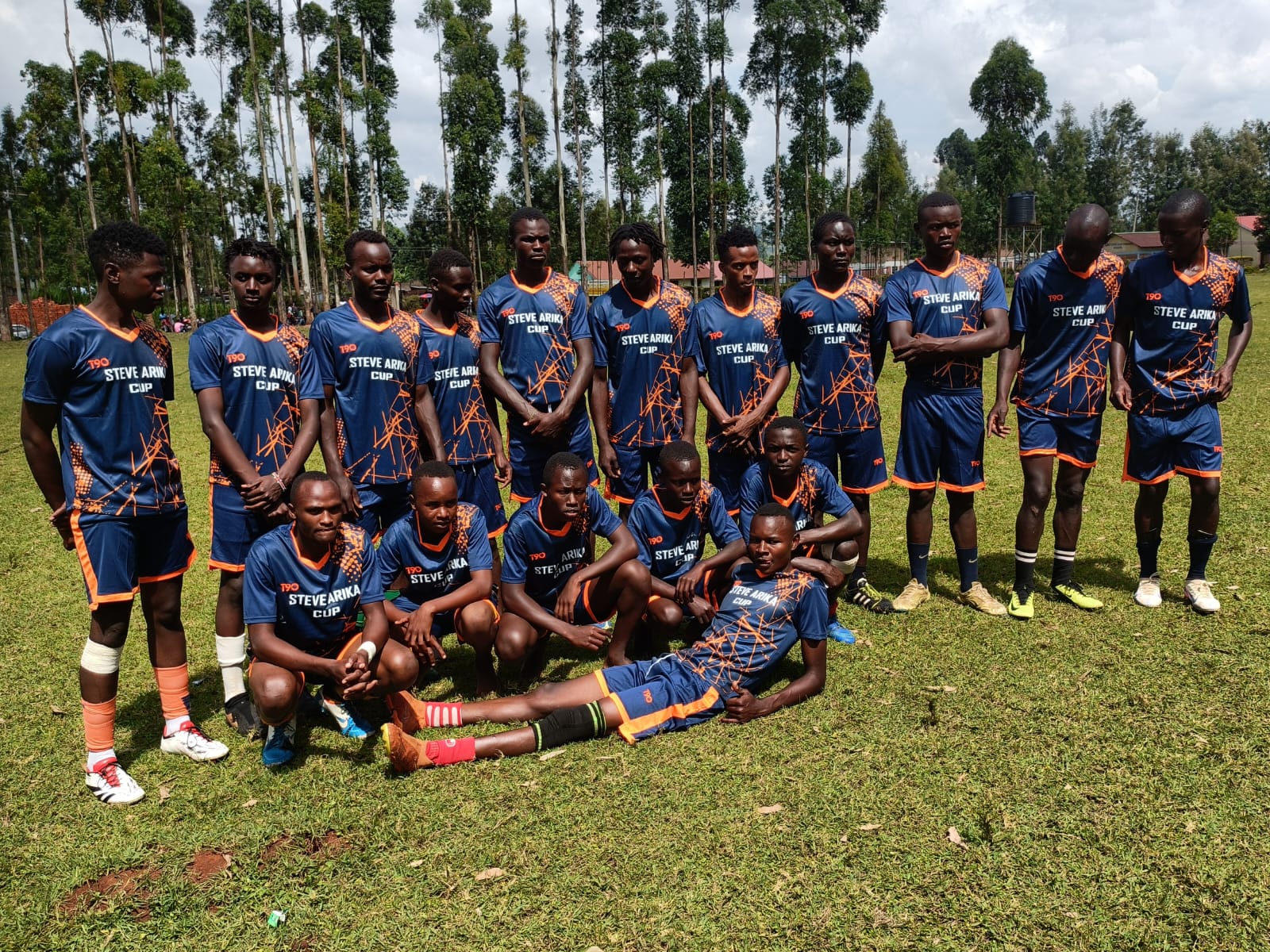 The former Harambee Stars place will grace the annual Steve Arika Super Cup at Nyanturago playground in Ibeno, Nyaribari Chache constituency. The tournament is sponsored by Arika, who is the Ibeno ward representative.