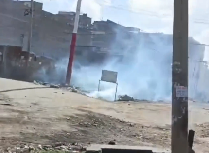 Teargas as Mukuru residents protest demolitions