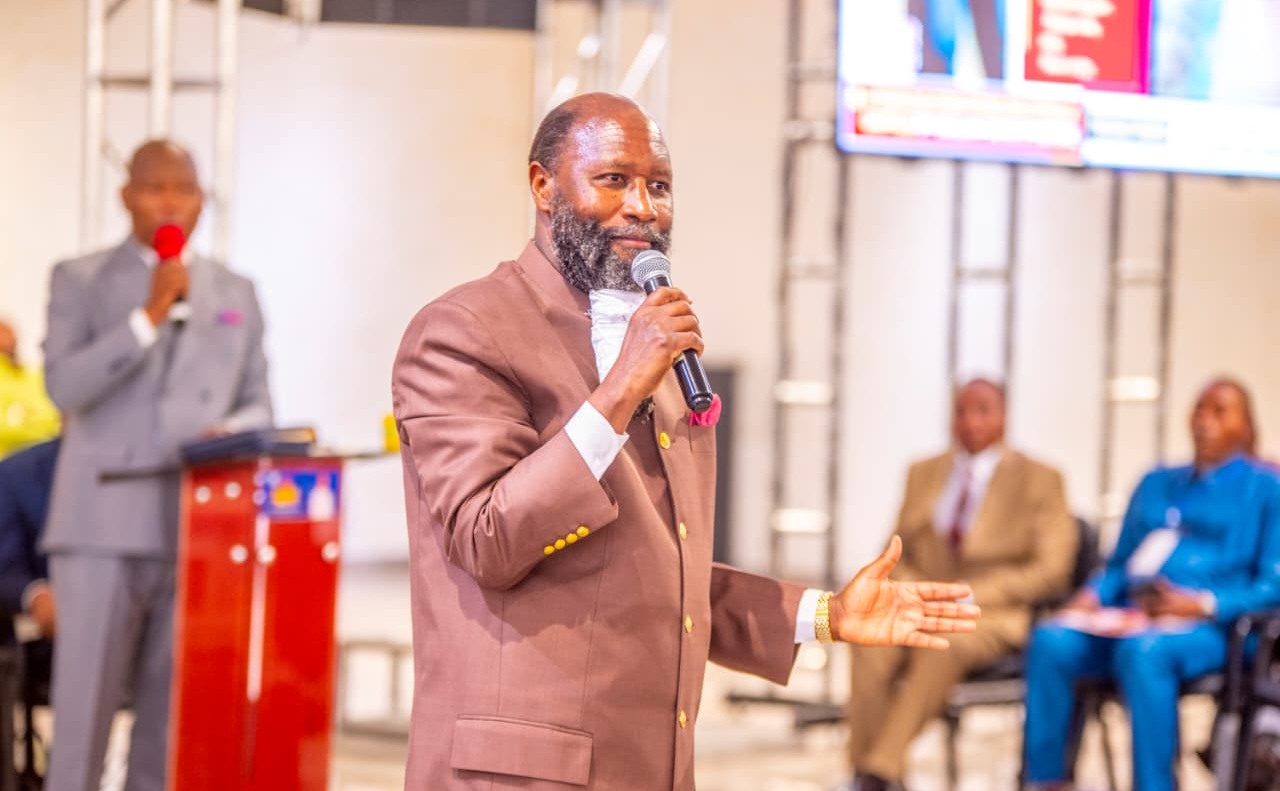 2 Doctors Endorse HIV Healings at Prophet Dr. Owuor’s Church
