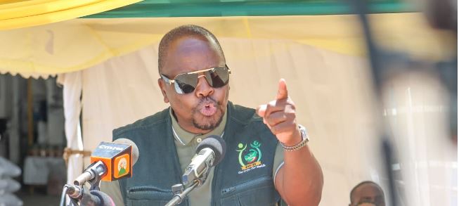 Kagwe gives maize hoarders one-month ultimatum