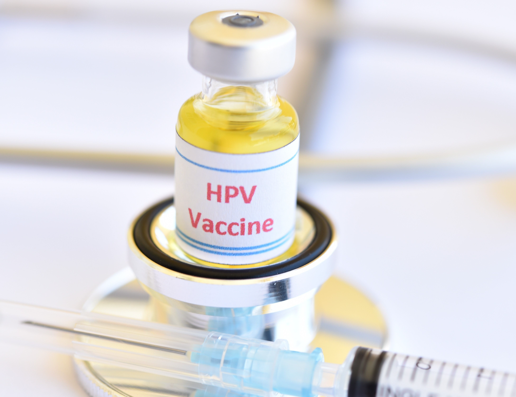 Health advocates endorse plan to vaccinate school girls
