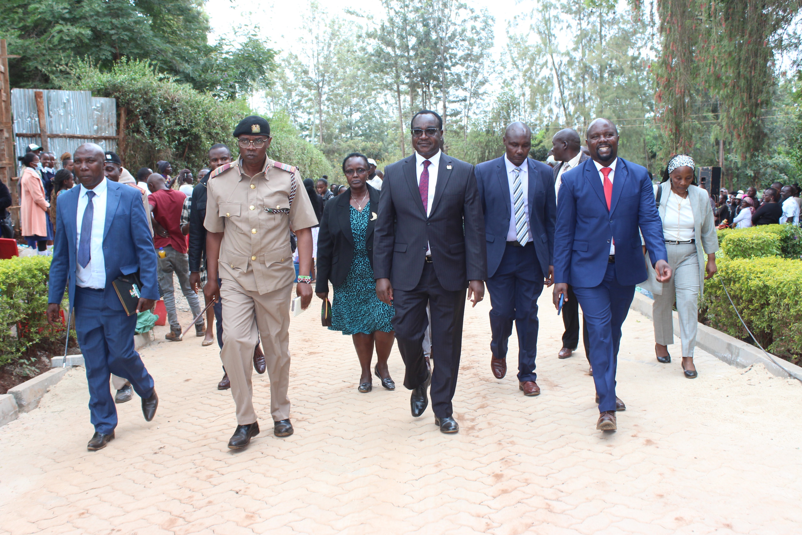 State to enforce transport policy for footbridges near schools