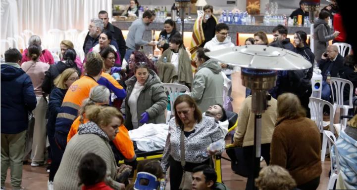 Crash involving high-speed trains kills 21 in Spain