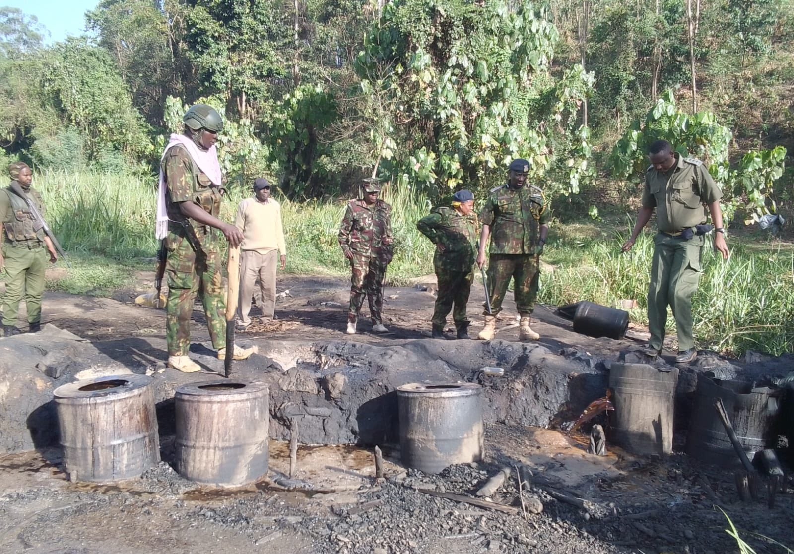 IG Kanja rallies police as illicit brew raids hit Nandi, Western Kenya