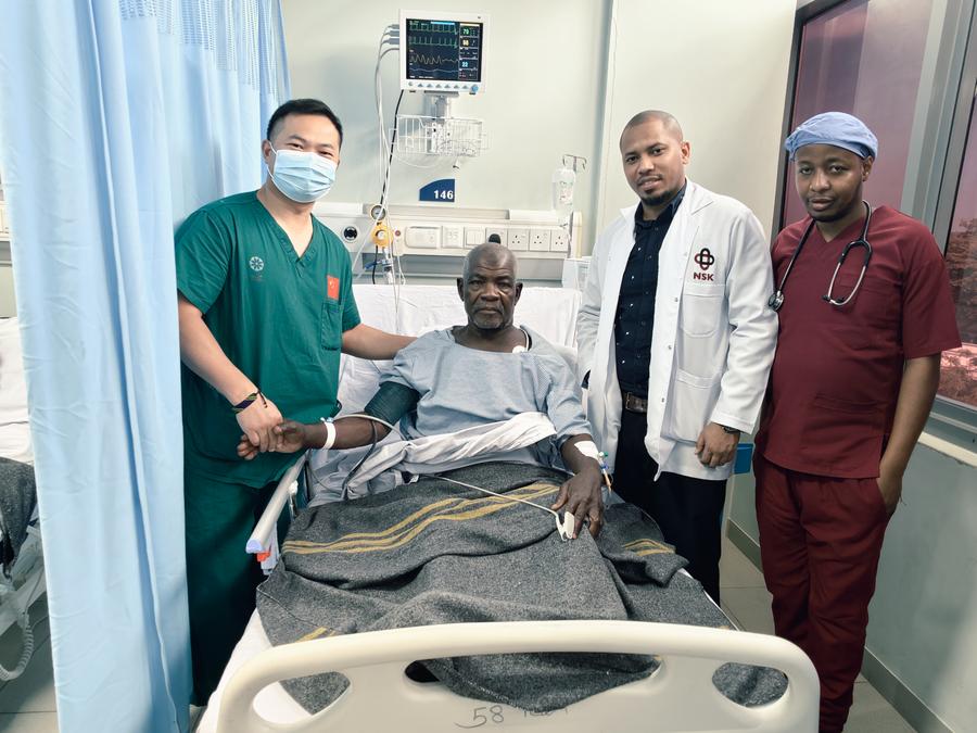 (Hello Africa) Mzee wa TZ, apata fursa mpya ya maisha kupitia utaalamu wa tiba wa China