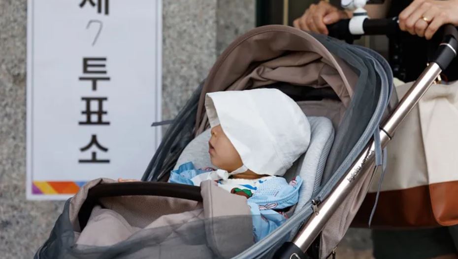 South Korean official suggests 'importing' women to boost birth rate