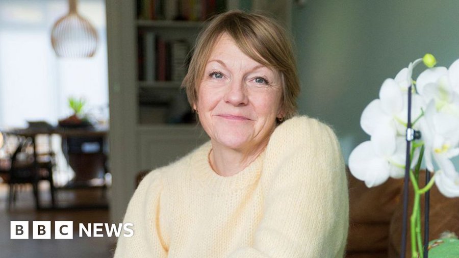 'Cruel' passport rule stops woman seeing dying mum