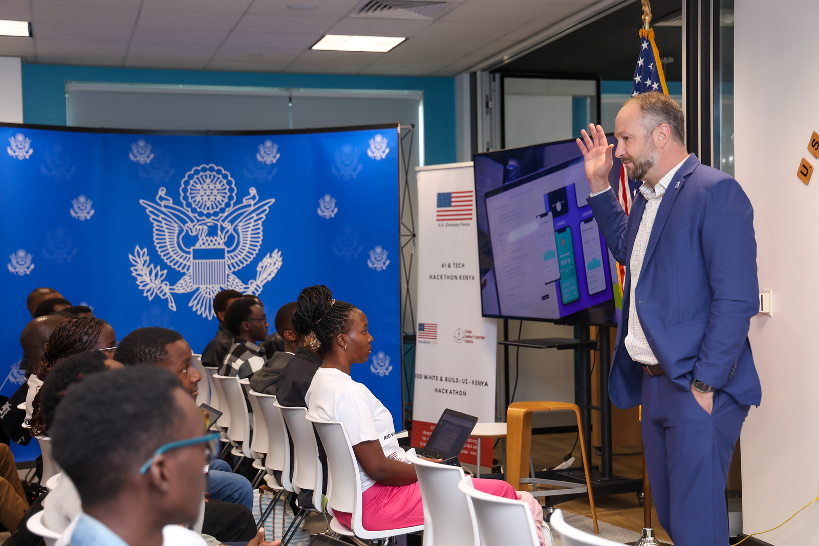 Team Wallstreet wins funding, AI tools at Red, White and Build Hackathon