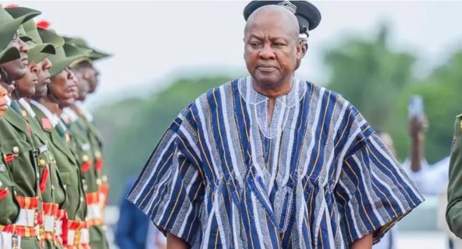 Ghana declares 'Fugu Day' to promote traditional outfit
