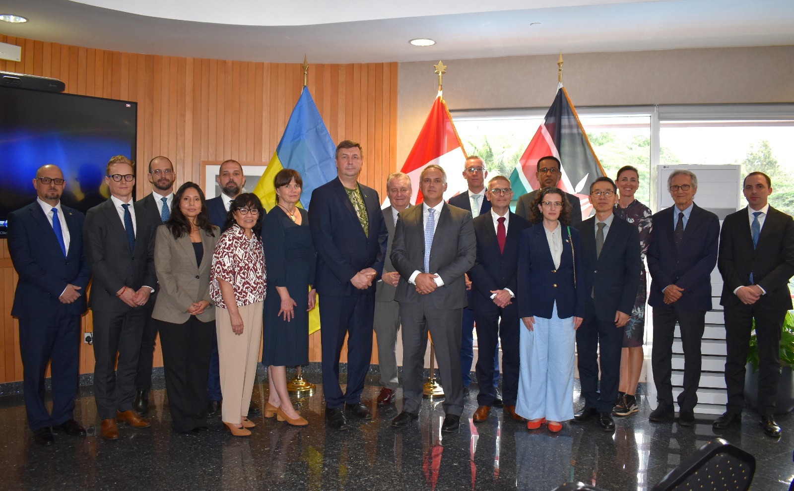 Ukraine war: Diplomats call for continued global support