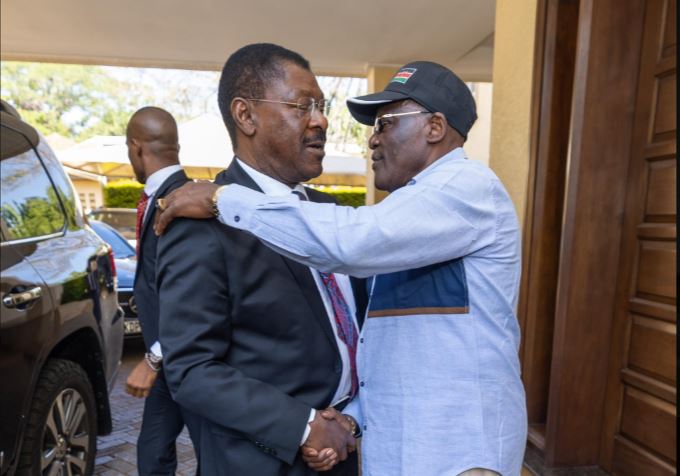 Wetang’ula condoles with Muthama, Kavindu after son’s death