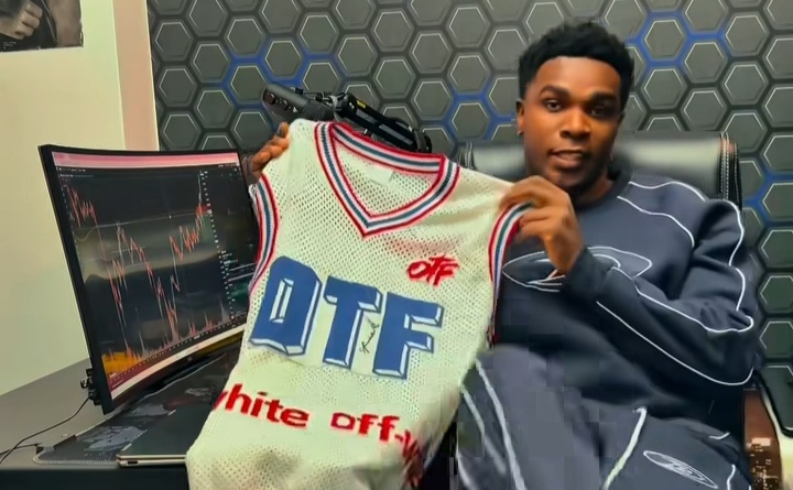 Forex Trader Sammyboy Puts on Sale IShowSpeed Signed Jersey