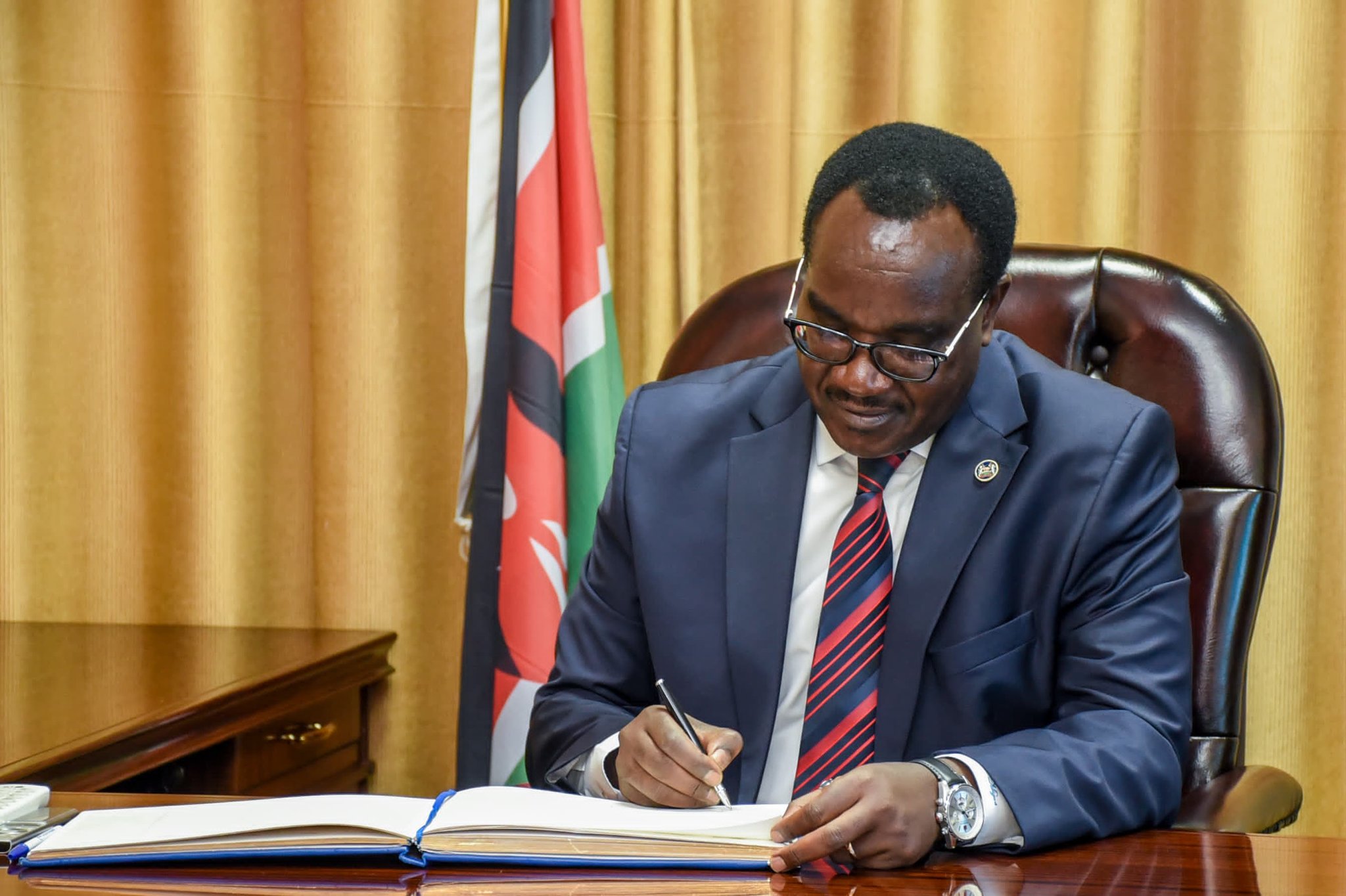 State sets up hubs in counties to offer guidance on senior school assessment