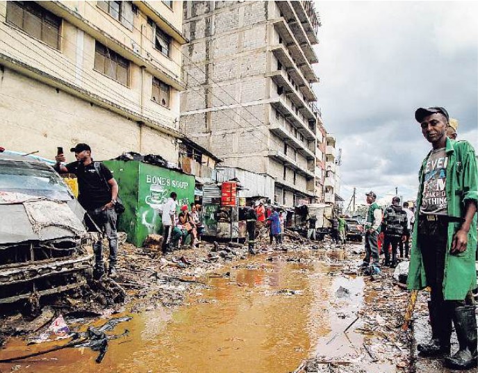 MUGWE: Fixing Nairobi: Can a better driver fix a broken car?