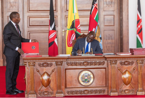 Ruto signs law to revamp coffee sector, meteorology and rail financing