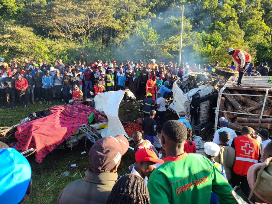 Pole sana! Ruto mourns 15 killed in Nyeri accident