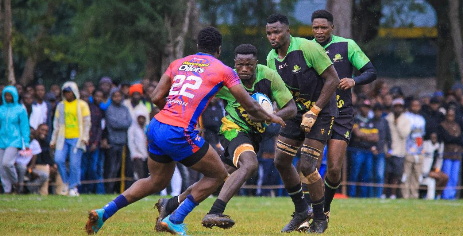 Kabras' William Mwanji in action with John Okoth during the Kenya Cup final last year at Kakamega Showground/HANDOUT