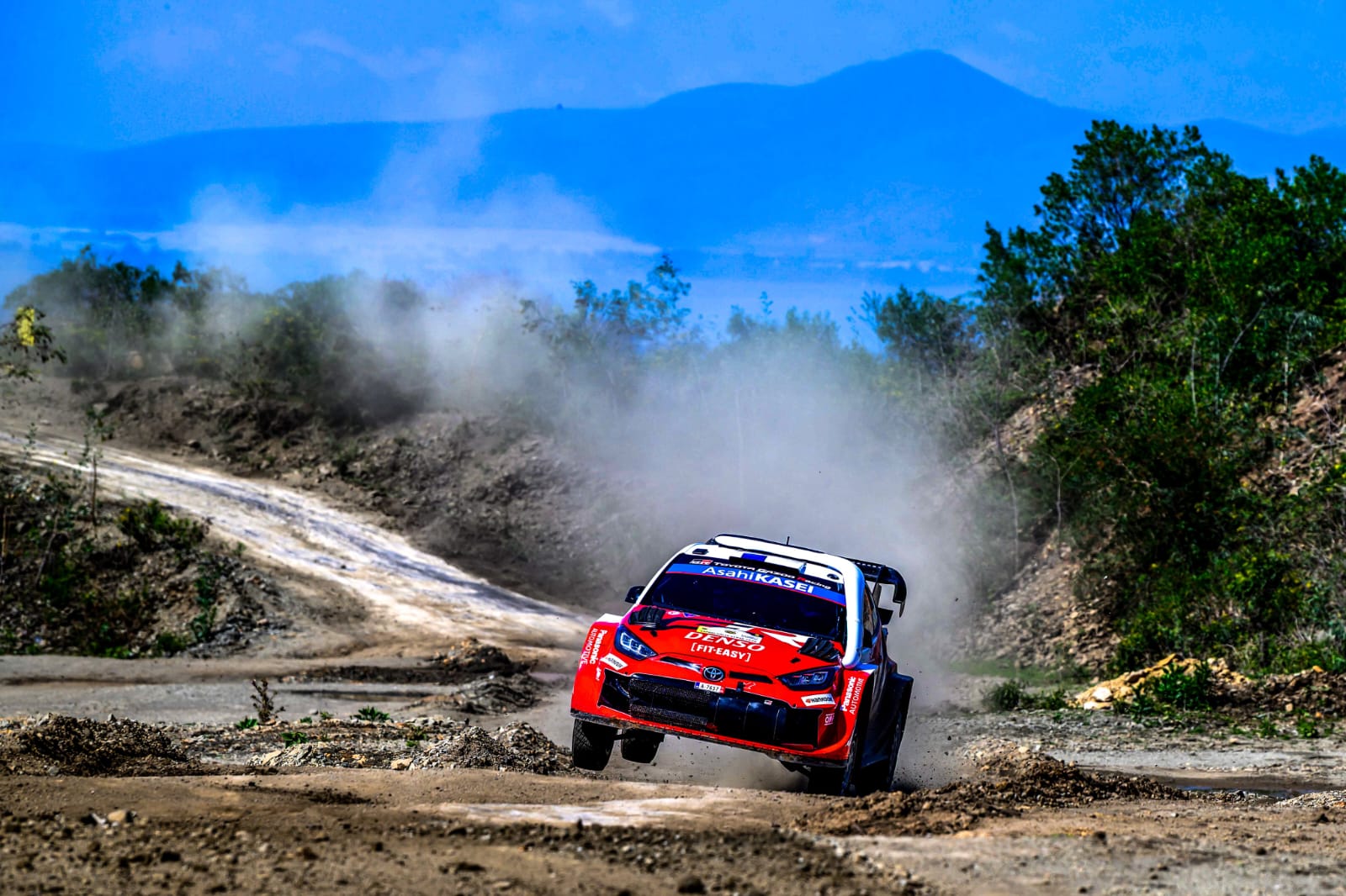Safari Rally: Pajari powers through morning charge