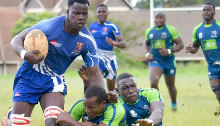 Strathmore Leos' Thomas Opiyo races past Brian Kilonzo and Brian Omondi of KCb during a recent match/HANDOUT