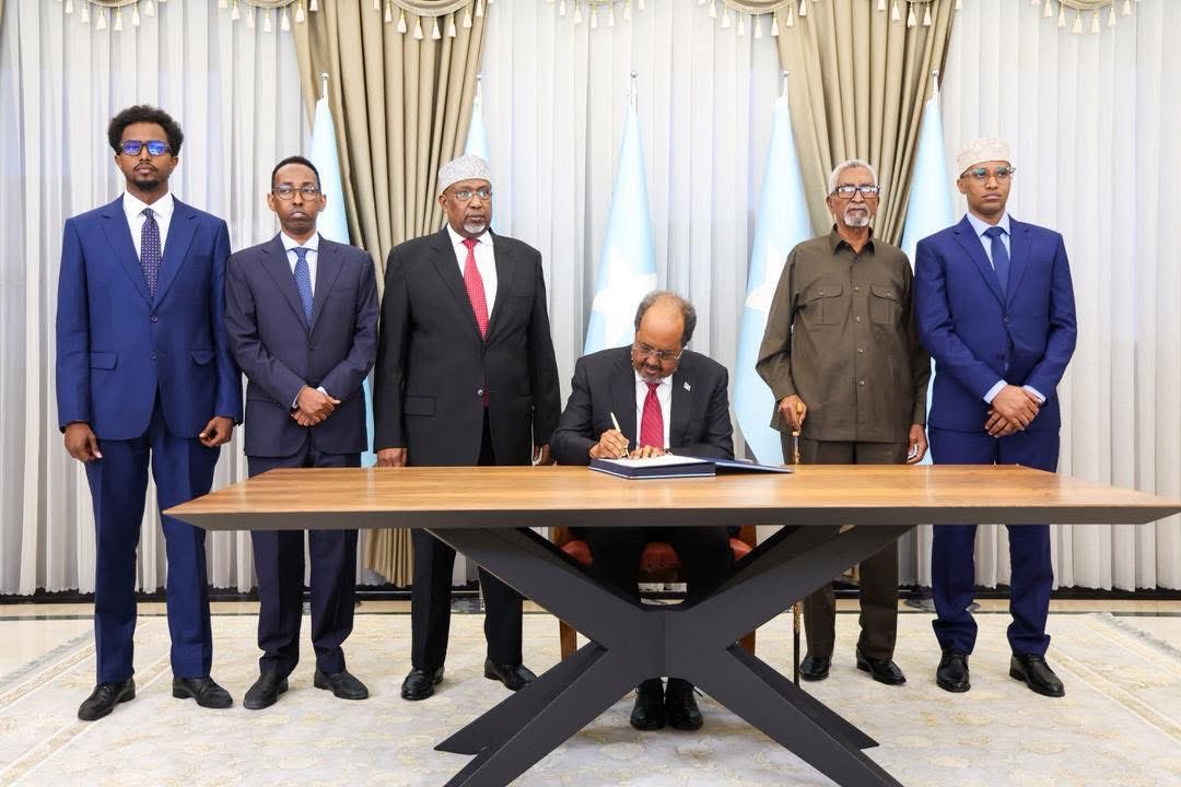 Somalia moves to implement new constitution after presidential assent